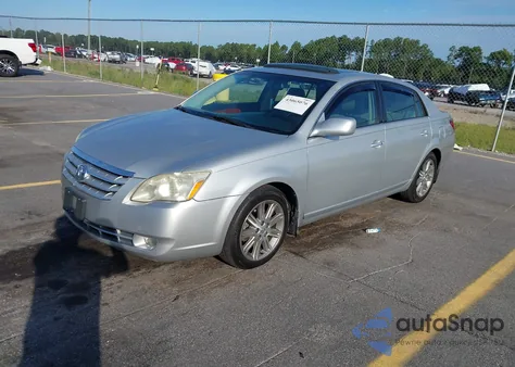 2005 Toyota Avalon Xl/Xls/Touring/Limited from USA, damaged, VIN 4T1BK36B75U042299
